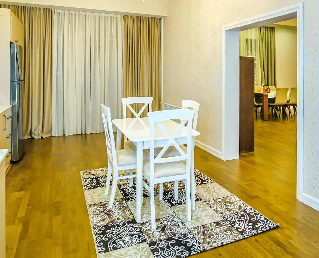 Appart hôtel Luxury Apartment On Marioot Palace Baku